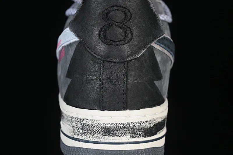 All categories Nk Air Force 1 Air Force series Nk Air Force 1 Low Air Force low top Nike Air Force 1'07 Low "Gray-Pink Lucky Charm" Hand-painted graffiti Gray pink lucky charm Air Force 1 low-top casual sneakers YD2425-880